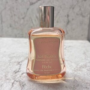 Sand + Fog Just Peachy Oil